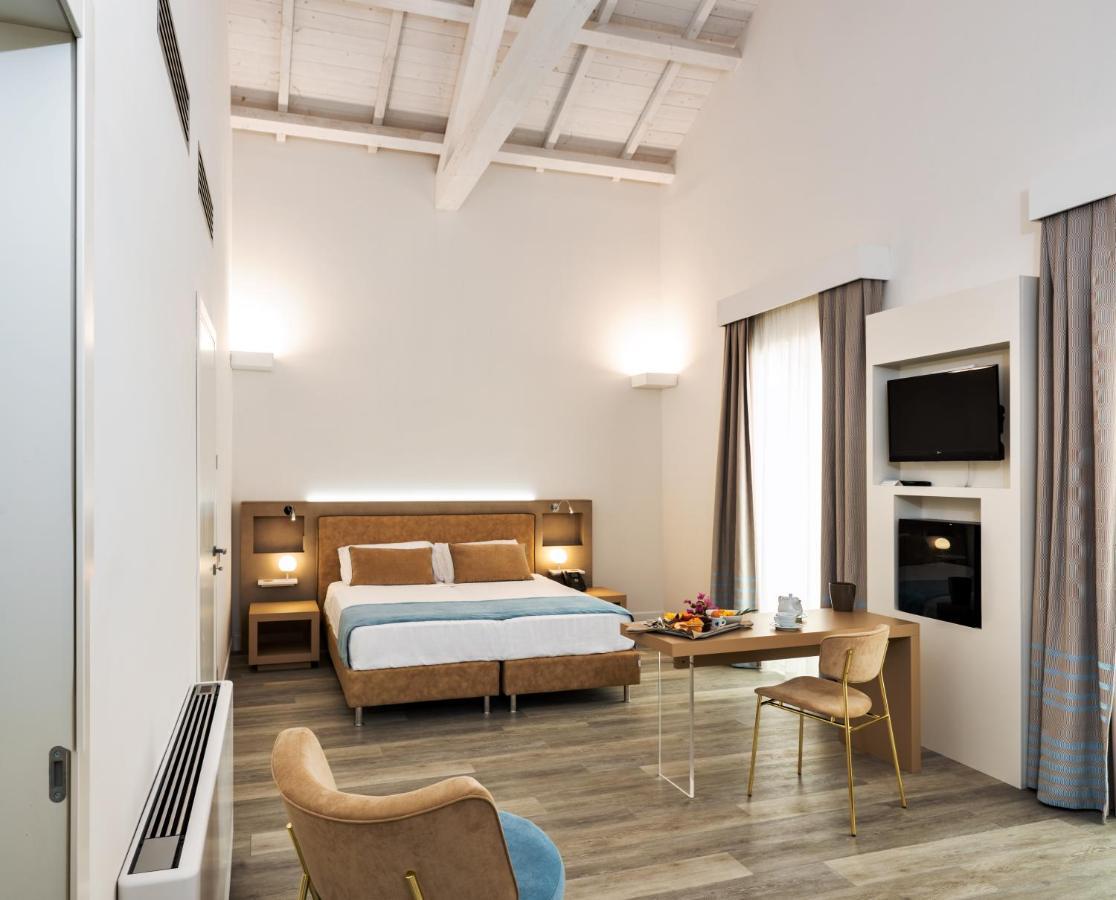Hotel Italia Cagliari Bagian luar foto
