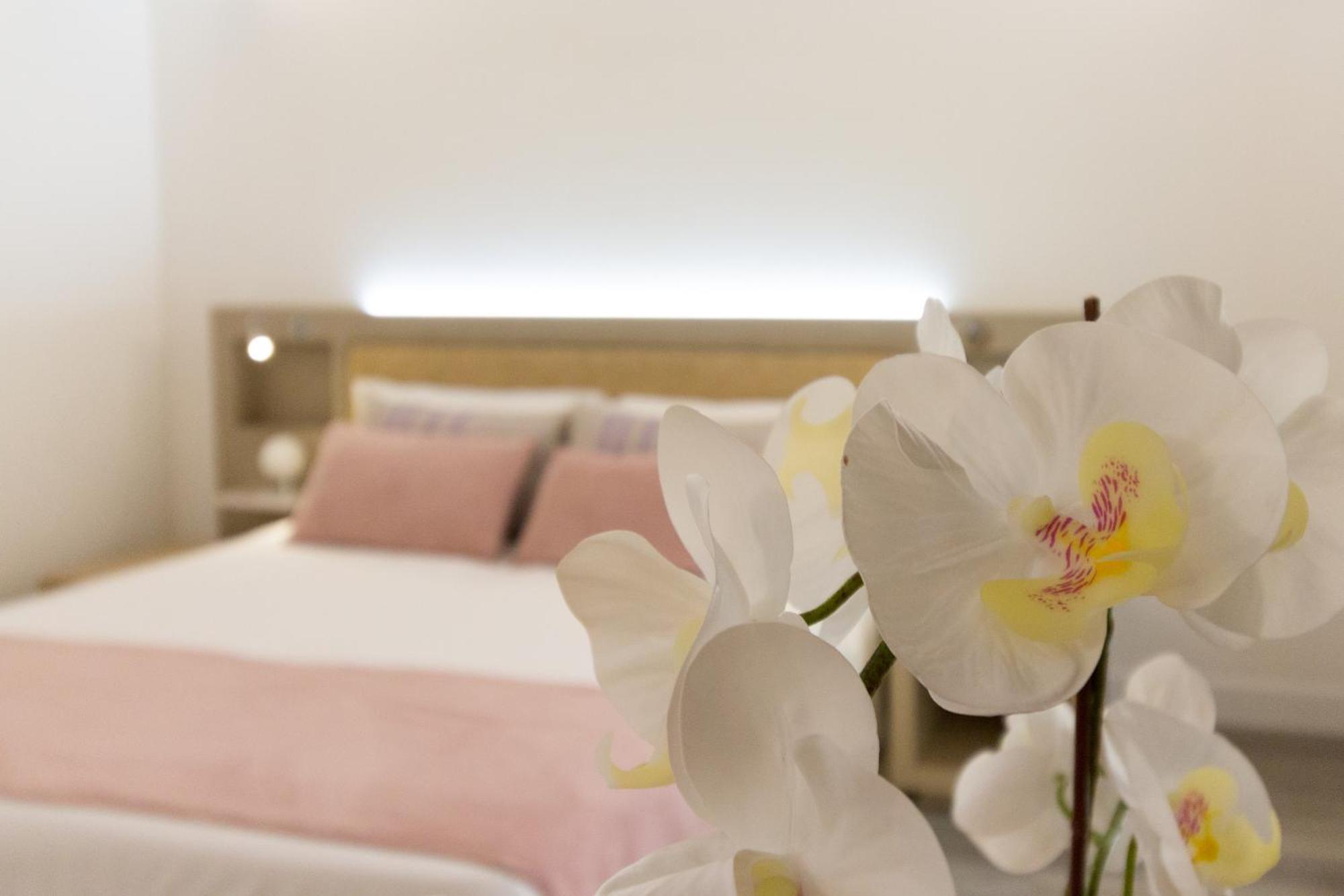 Hotel Italia Cagliari Bagian luar foto
