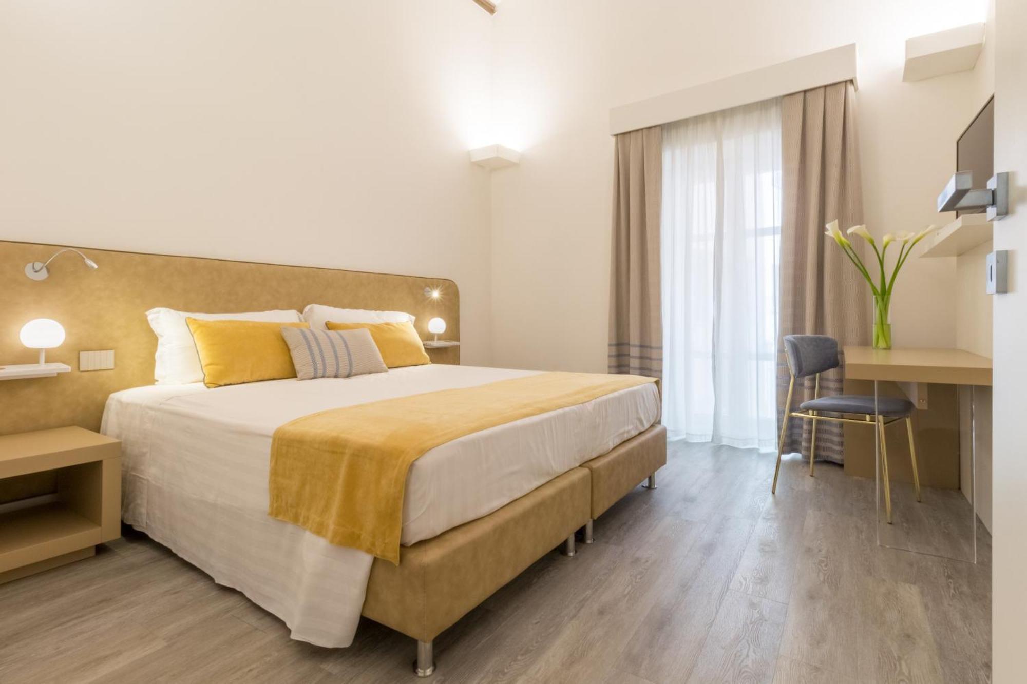 Hotel Italia Cagliari Bagian luar foto