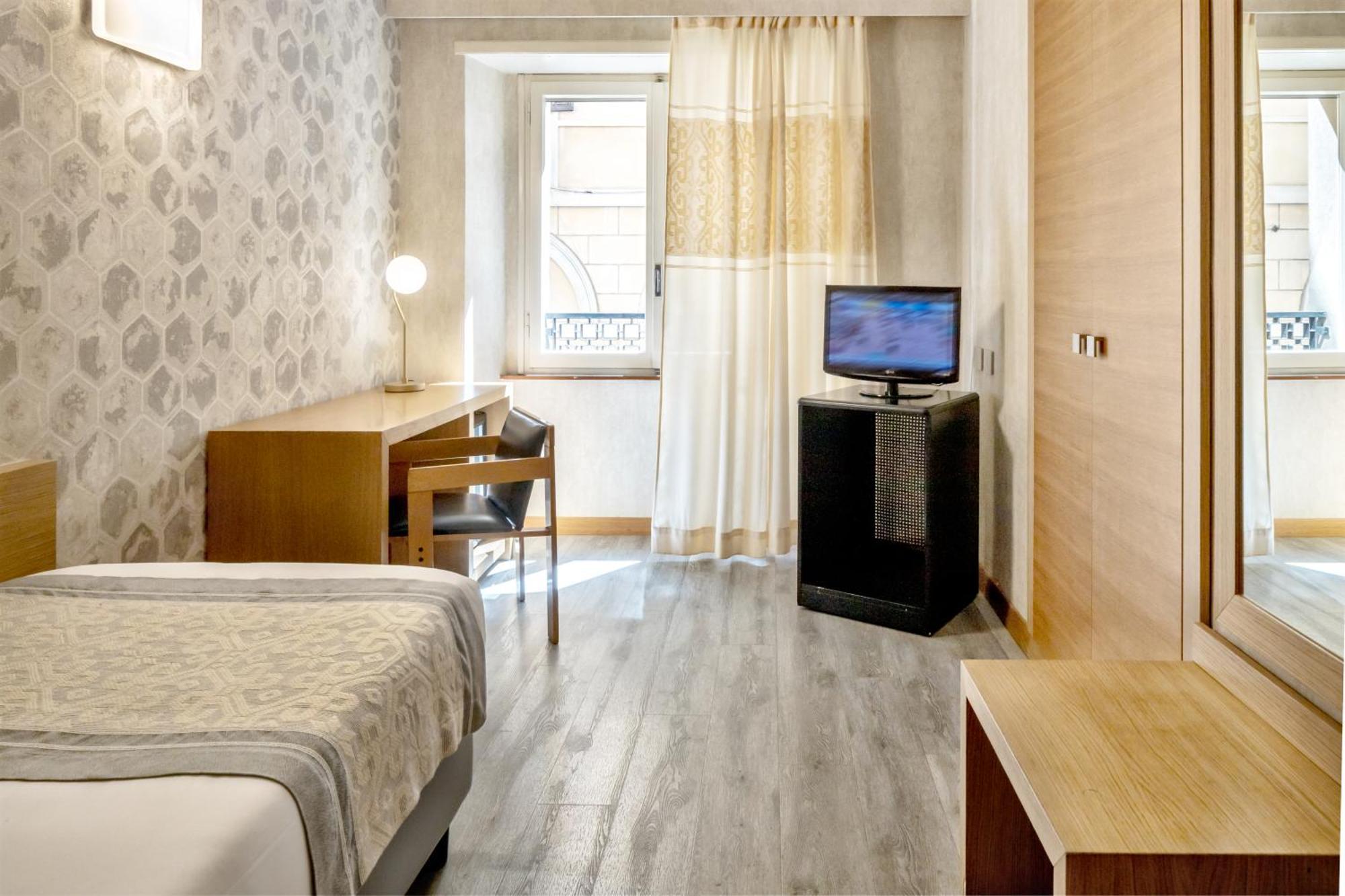 Hotel Italia Cagliari Bagian luar foto